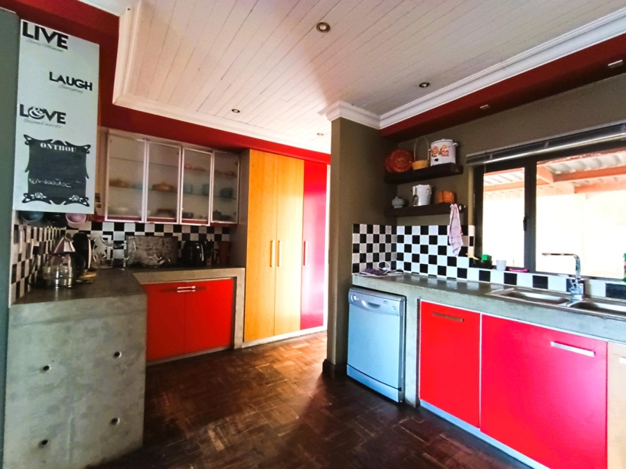 4 Bedroom Property for Sale in Willows Free State